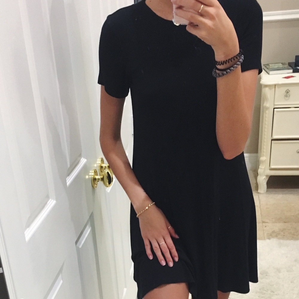 American Eagle black dress